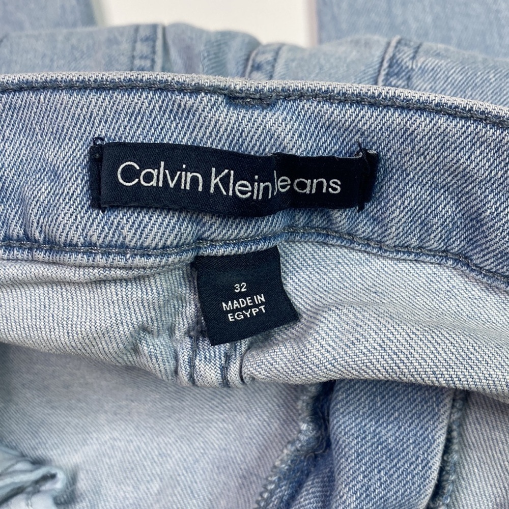 Calvin Klein Jeans High Rise Raw Hem Skinny Distressed Jeans Size 32 - Picture 11 of 14